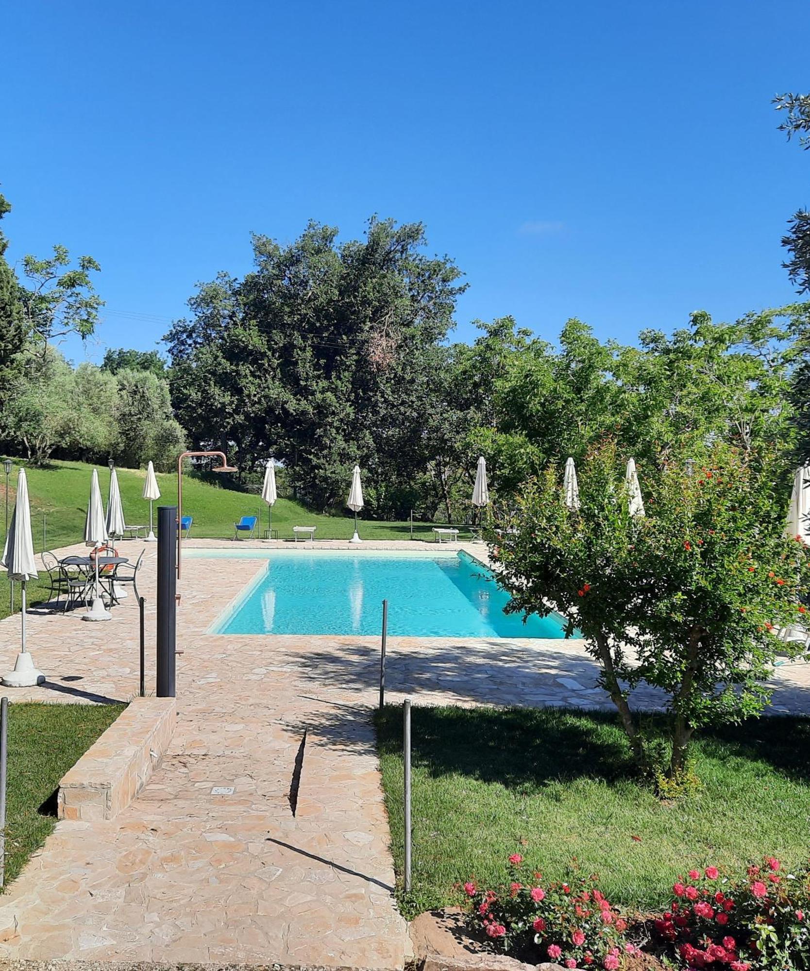 Agriturismo Tenuta Conti Faina Fratta Todina Kültér fotó